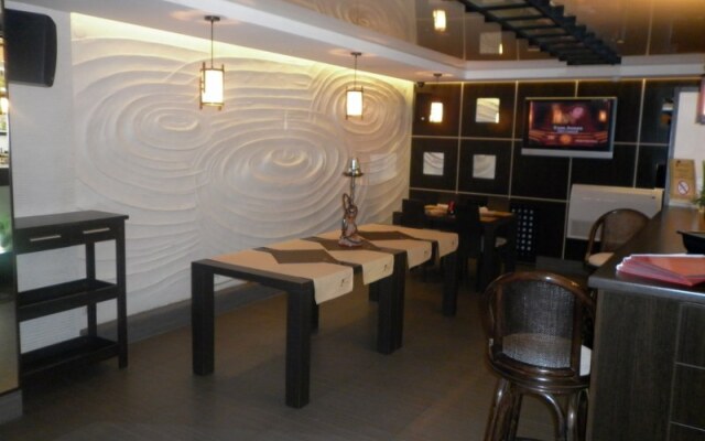 Отель Бизнес-отель Космос