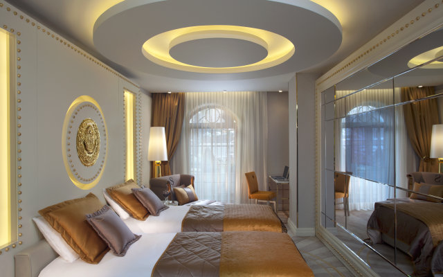 Sura Design Hotel and Suites 