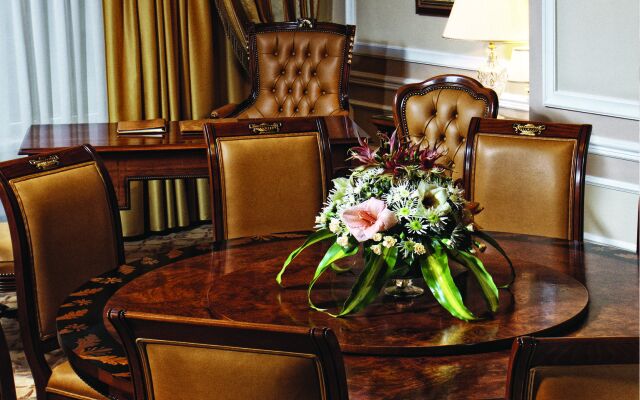 Nobil Luxury Boutique Hotel