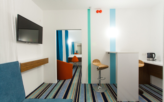 MAXROOMS Global Sky Novosibirsk Mini-Hotel