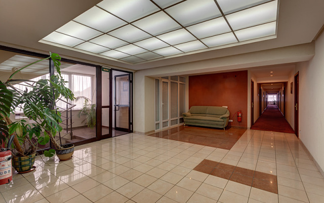 Ozyory Hotel