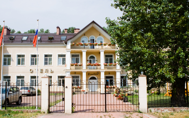 hotelImage