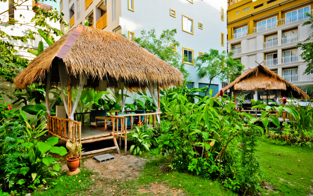 The ASHLEE Plaza Patong Hotel & Spa