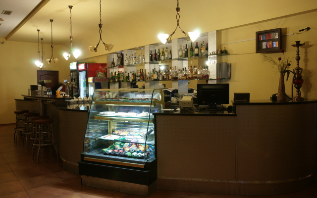 Amaks Azov Hotel