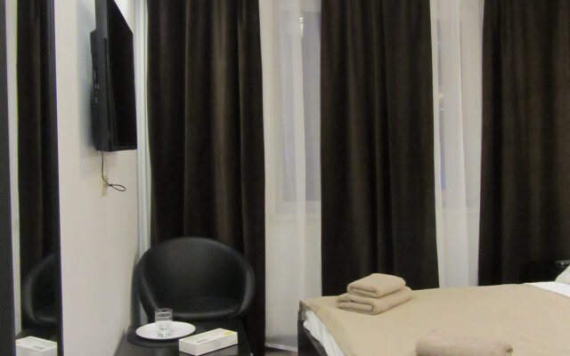Duet Hotel