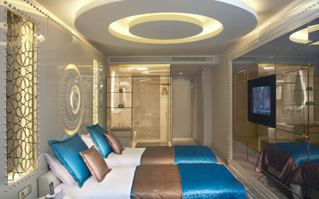 Sura Design Hotel and Suites 