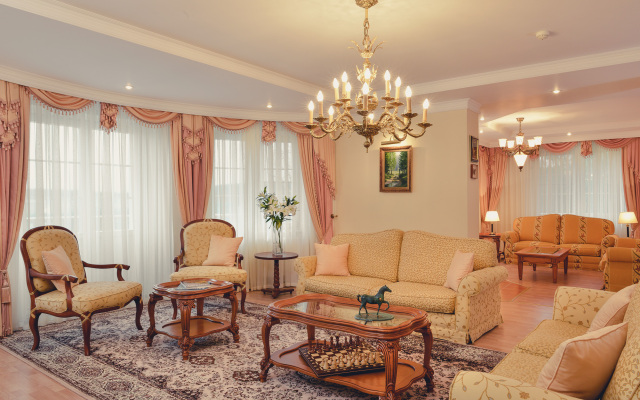 Отель Заповедник Лесное