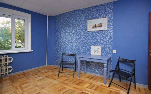 Хостел Full House