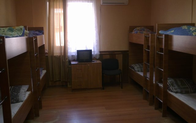 Agat in Sredne-Moskovskaya hostel