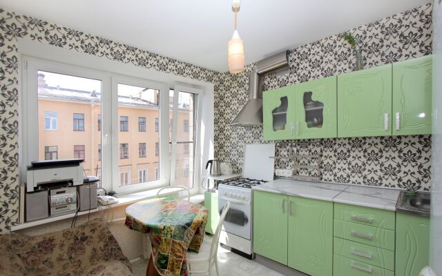 B&B Apartment Petrogradsky in Pudovskaya Apartments