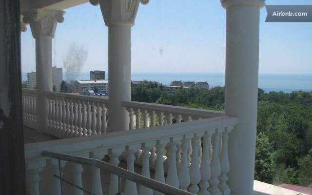 Guest House Guenos-Plaza