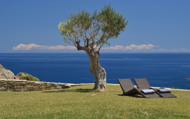 Aegea Blue Cycladitic Resort Hotel