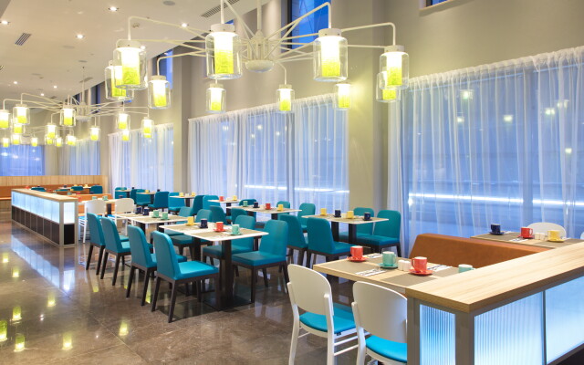 Cosmos Saint -Petersburg Pulkovo Airport Hotel, a member of Radisson Individuals