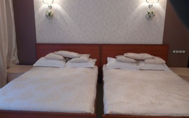 Загородный гостиничный комплекс Серебряный бор