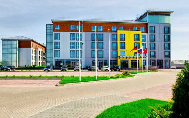 Ambassador Hotel & Suites Kaluga