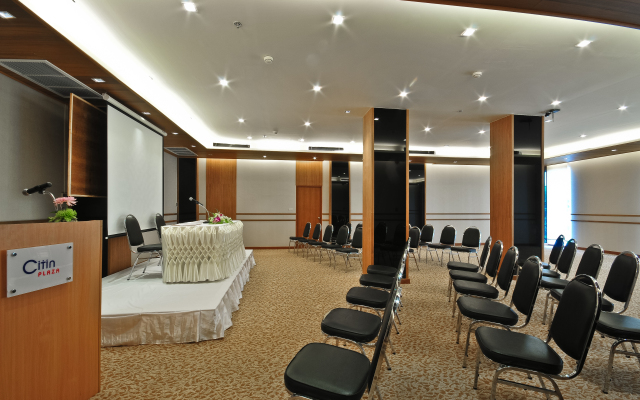 The ASHLEE Plaza Patong Hotel & Spa