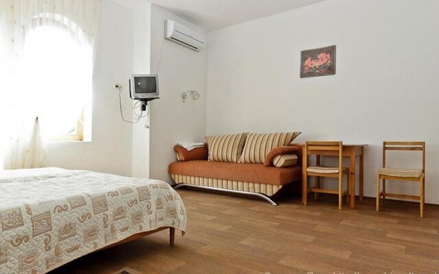 Livadia Living Quarters