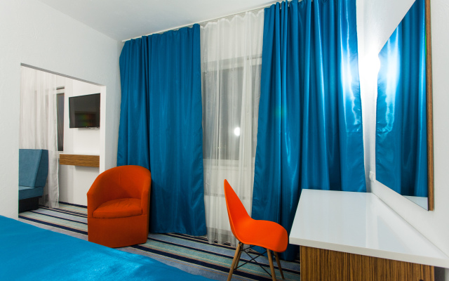 Мини-Отель MAXROOMS Global Sky Novosibirsk