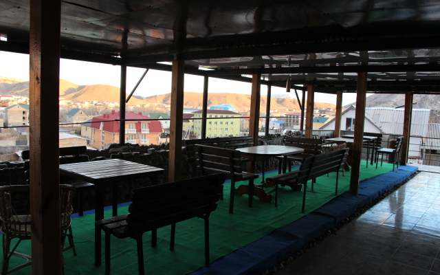 Shtori Hotel