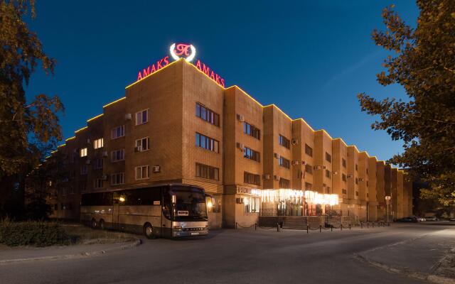 Amaks Yubileynaya Hotel