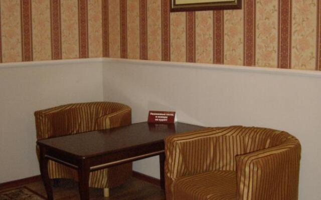 MK Classik Furnished Rooms