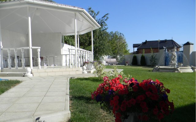 Zhuravli hotel