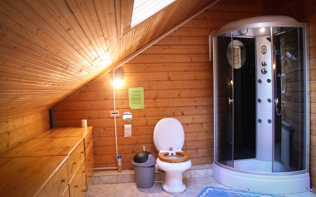 Rozhdestvo Guest House