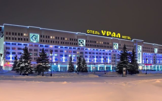 Гостиница Урал