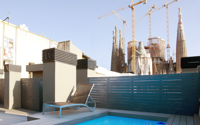 Sensation Sagrada Familia Apartments