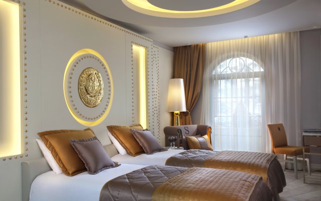 Sura Design Hotel and Suites 