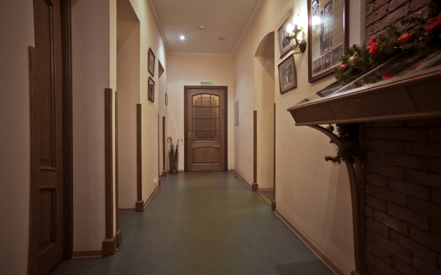 Kholstomer Hotel