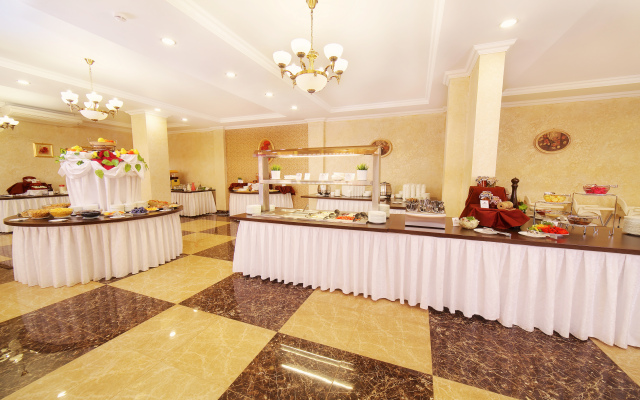 Emerald Hotel