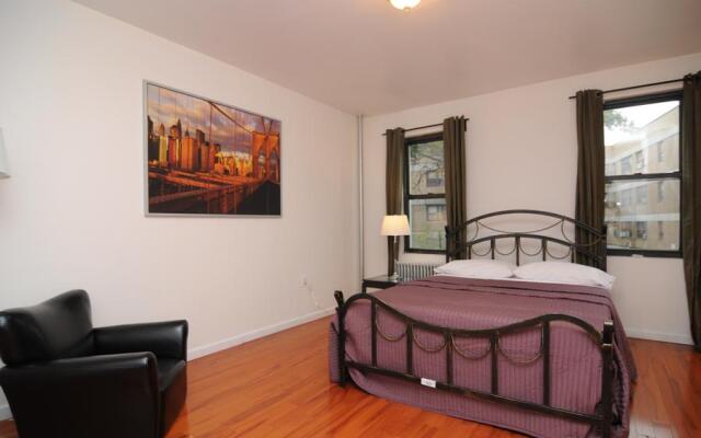 Brooklyn Arthouse Deluxe Apartments