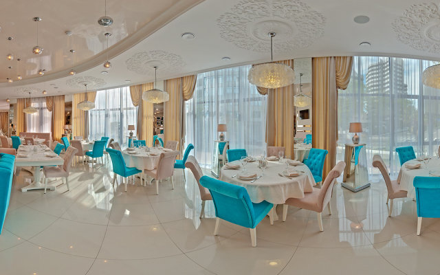 Отель Dolphin Resort by Stellar Hotels Sochi