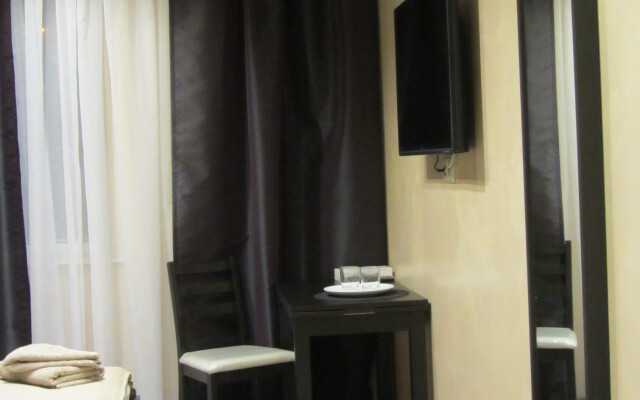 Duet Hotel