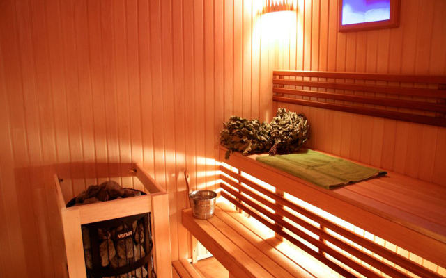 Aerograd Hotel