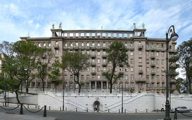 Optimum Hotel