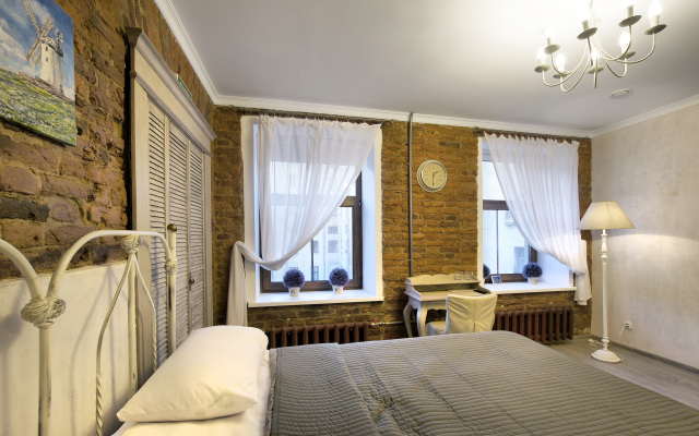 ReMarka Hotel on Stolyarniy