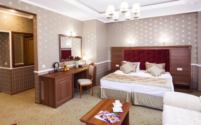 Отель Алекс Резидентс Хотелс