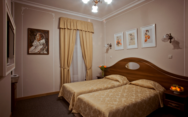 Old Vienna Hotel