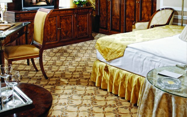 Nobil Luxury Boutique Hotel