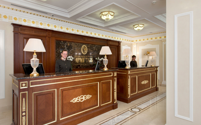 The State Hermitage Museum Official Hotel