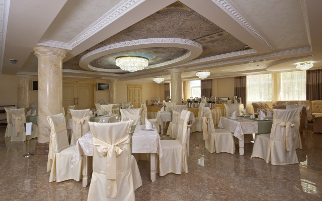 Amici Grand Hotel