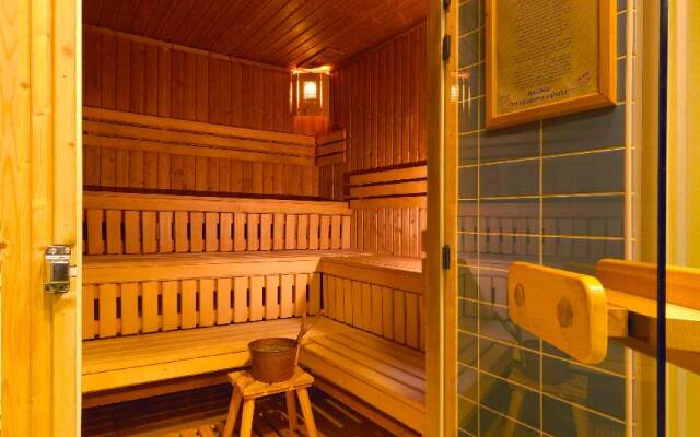 Qubus Legnica Hotel