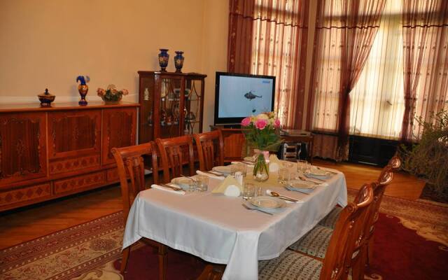 Отель Samarkand Safar