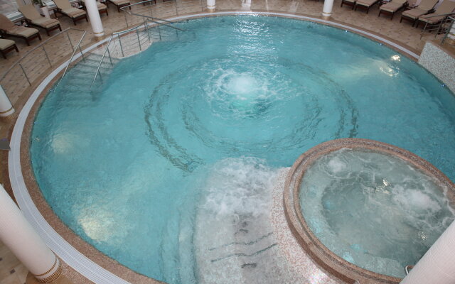 Ramada by Wyndham Yekaterinburg