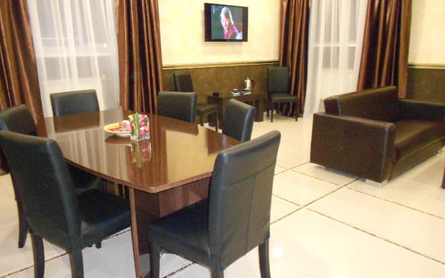 Отель Бизнес-отель Космос