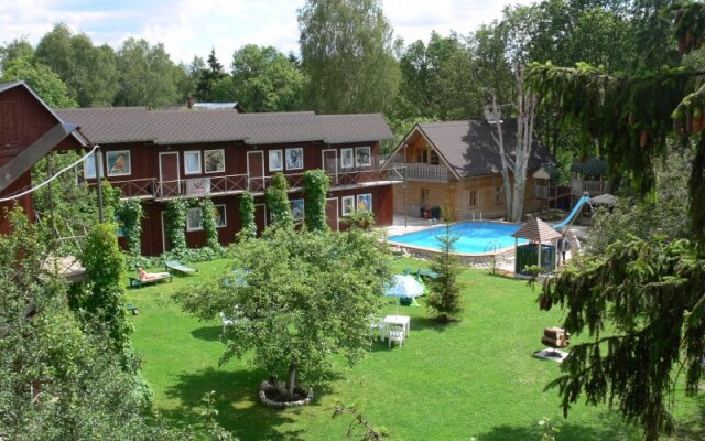 Snegirek Eco Hotel