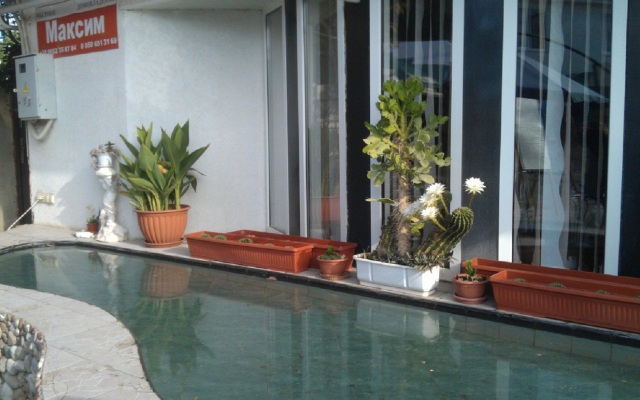 Guest House Maksim
