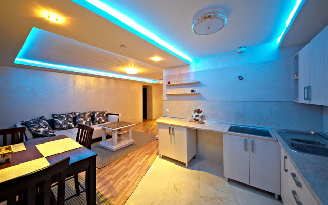 Gostinyiy Dom Na Storojevskoy Apartment
